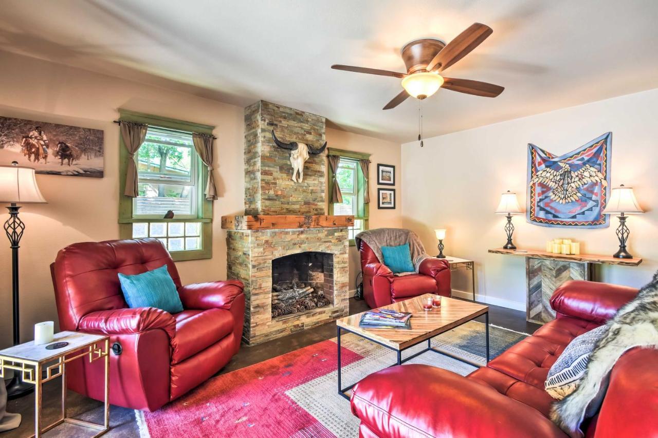 Cozy Home With Media Room Short Walk To Taos Plaza! Dış mekan fotoğraf